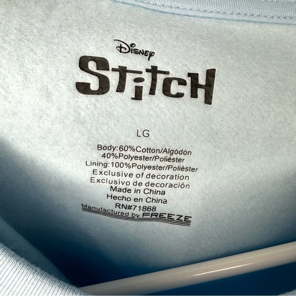 Disney Stitch Merry Stitchmas Sweatshirt Adult L - Picture 4 of 6